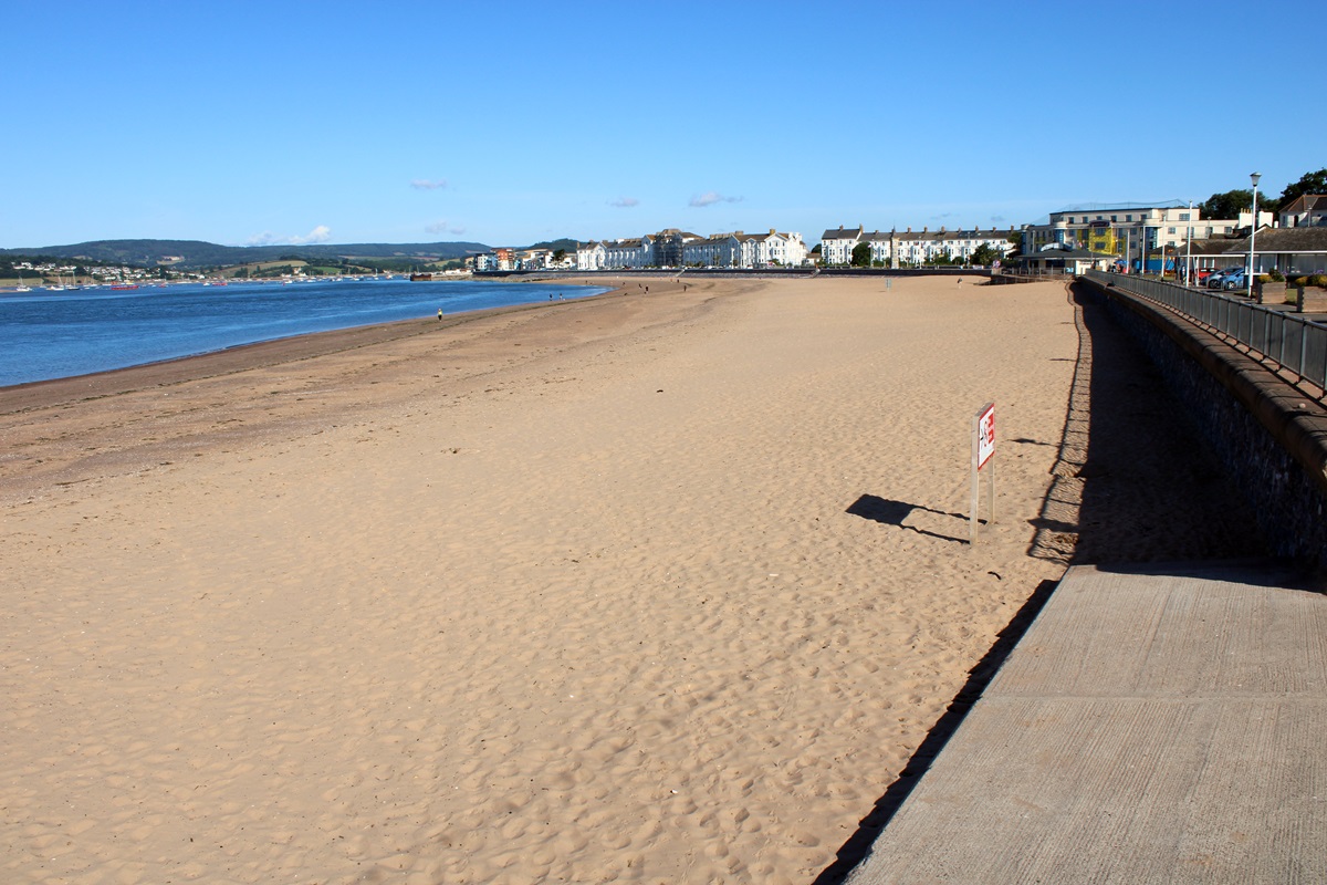 Beach & estuary