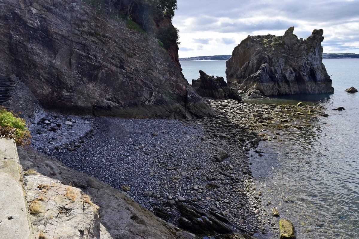 Peaked Tor Cove